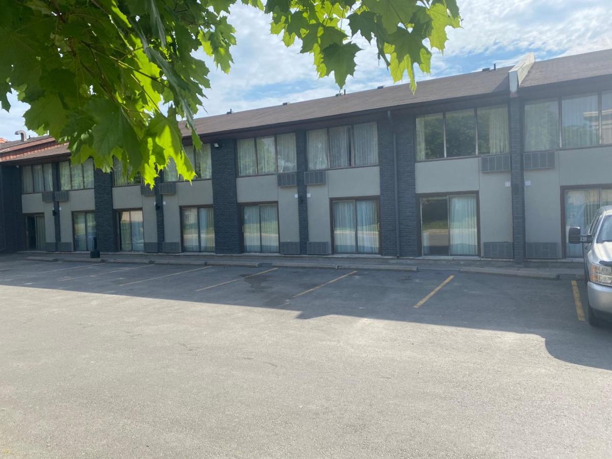 Quality Inn Peterborough Esterno foto