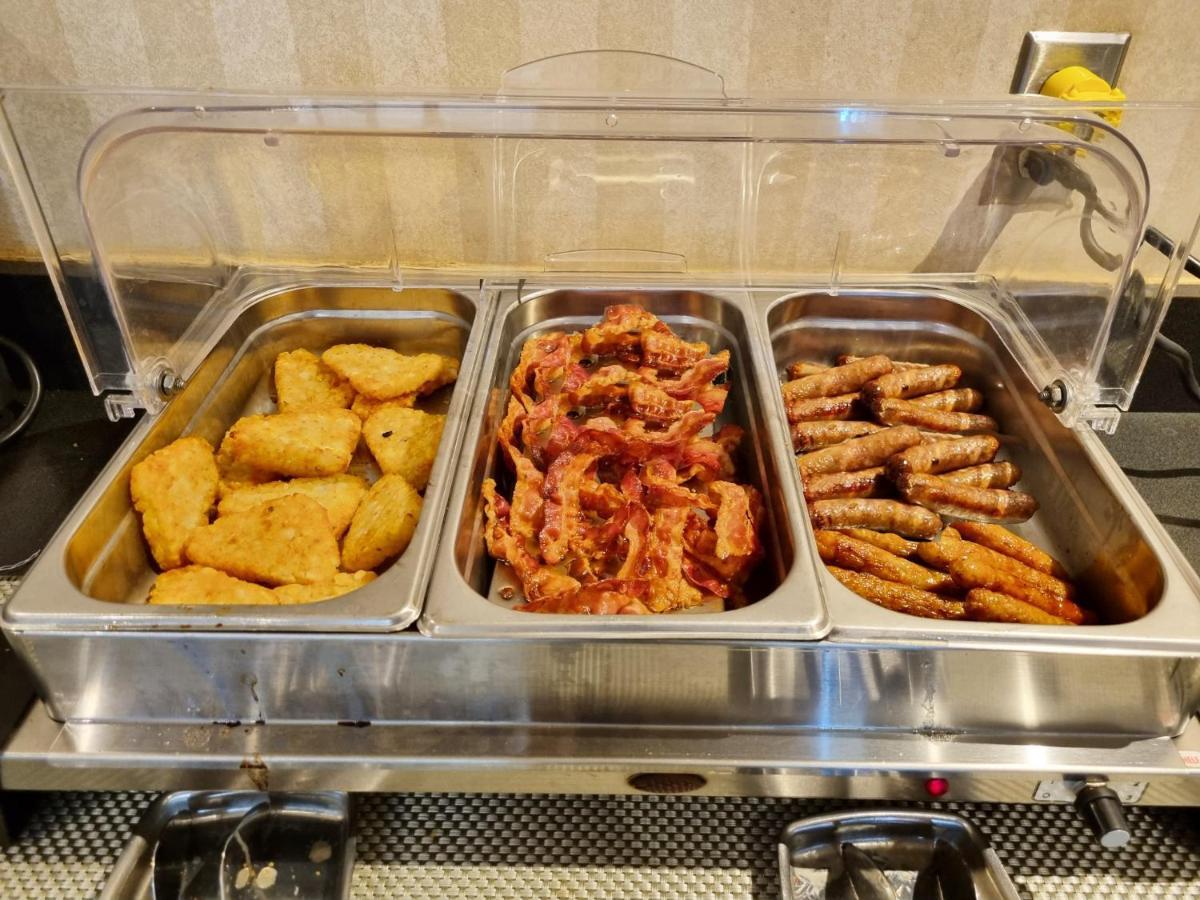 Quality Inn Peterborough Esterno foto