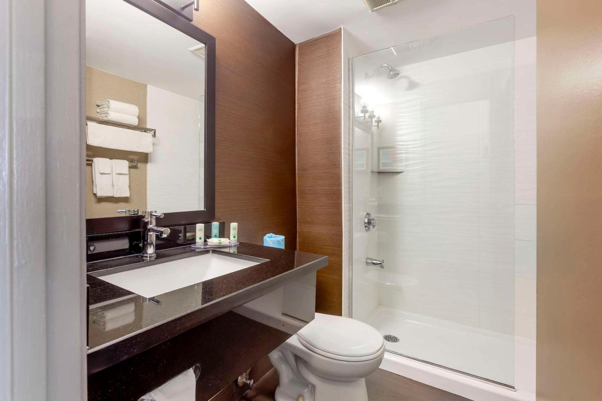 Quality Inn Peterborough Esterno foto